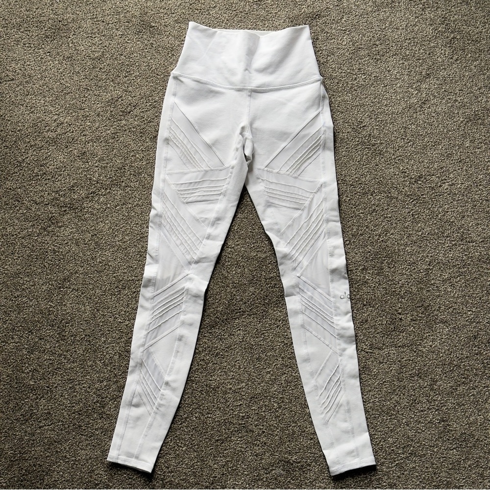 ALO Yoga White Leggings